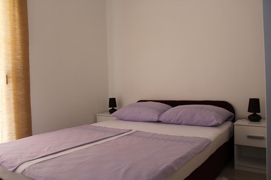 Apartments Istuk Vir Zimmer foto